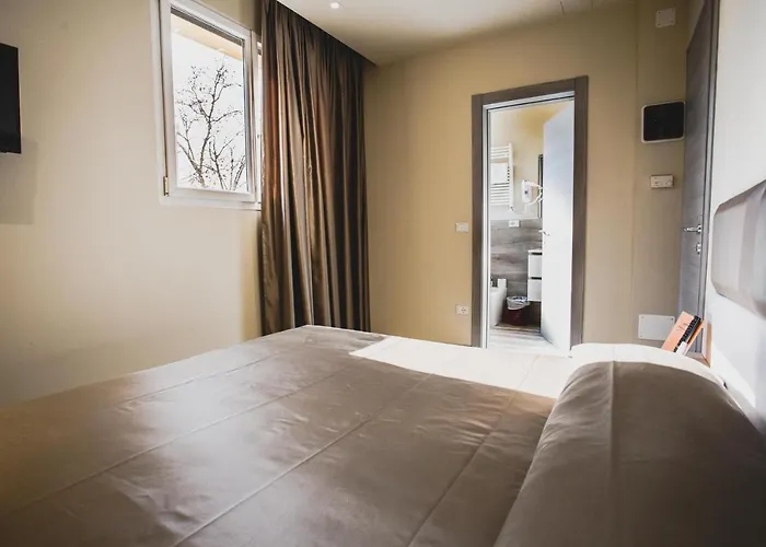 Fiera Wellness & 3*
