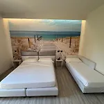 Fiera Wellness & 3*