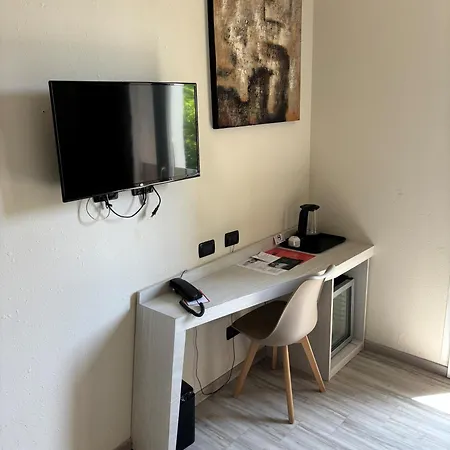 Hotel Fiera Wellness & Bolonia