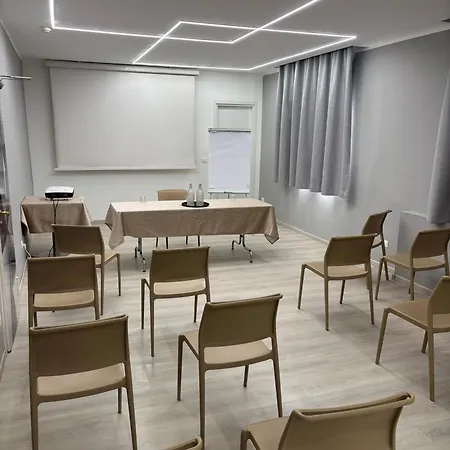 Fiera Wellness & 3*