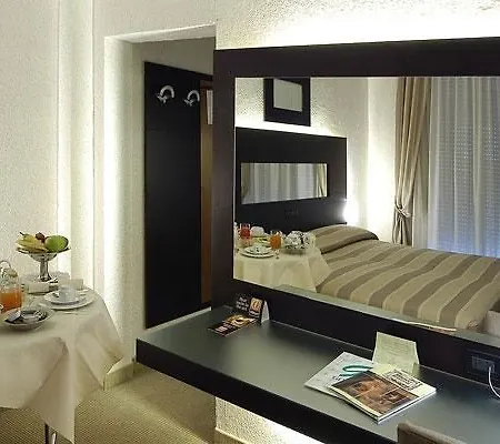 Fiera Wellness & Hotell