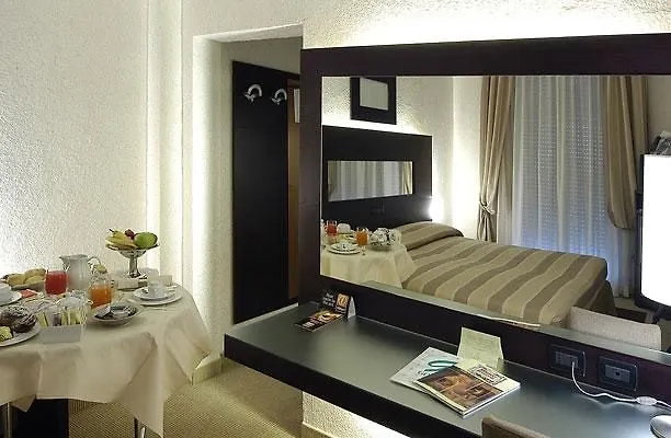 Fiera Wellness & Hotell