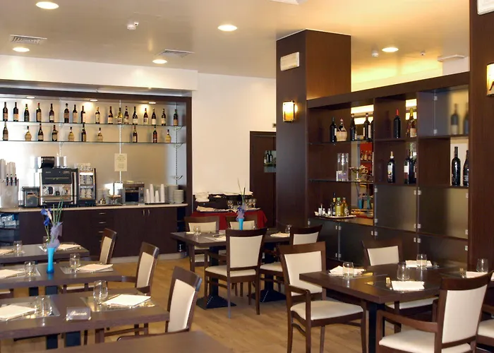 Fiera Wellness & Hotell